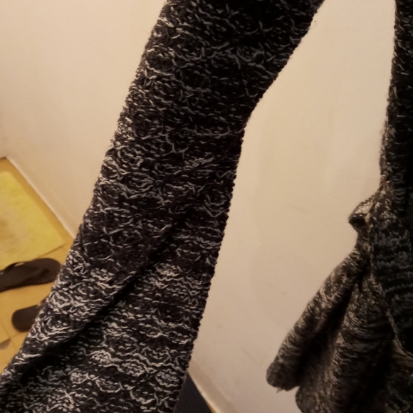 NWT Grey Cardigan - Picture 12 of 12